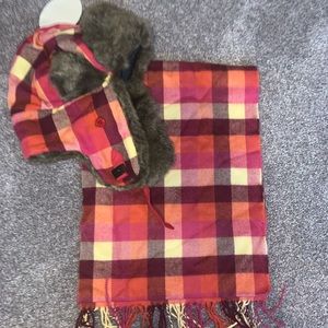 Kids winter hat with matching scarf
